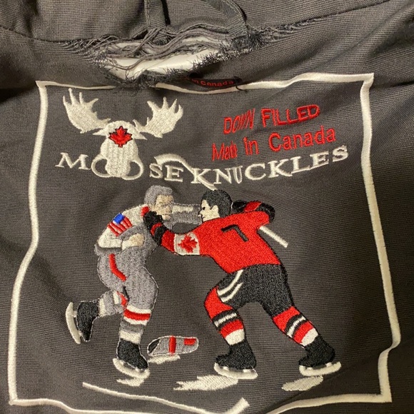 Moose Knuckles Coat - Picture 4 of 7